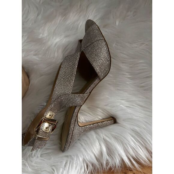 Michael Kors Woman's Becky Dress Sandals Gold Size 9 - Picture 3 of 5